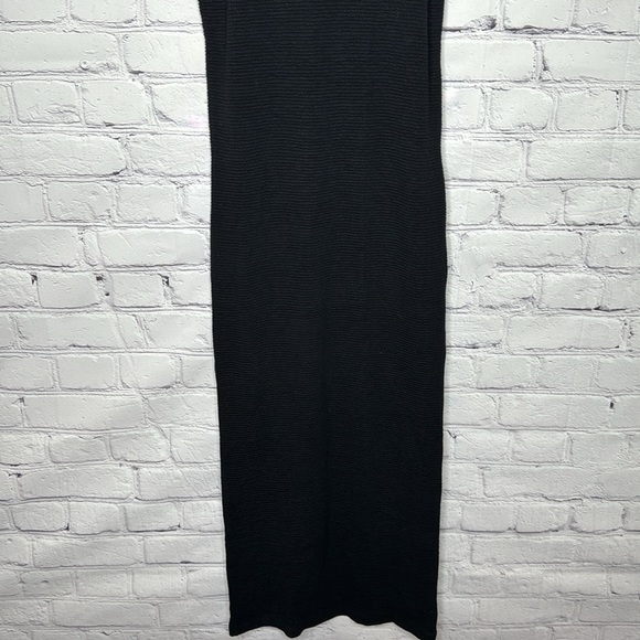 Revolve REMAIN by Birger Christensen Elvirah Textured Bodycon Midi Dress - Picture 4 of 10